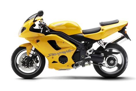 triumph daytona 955i specs